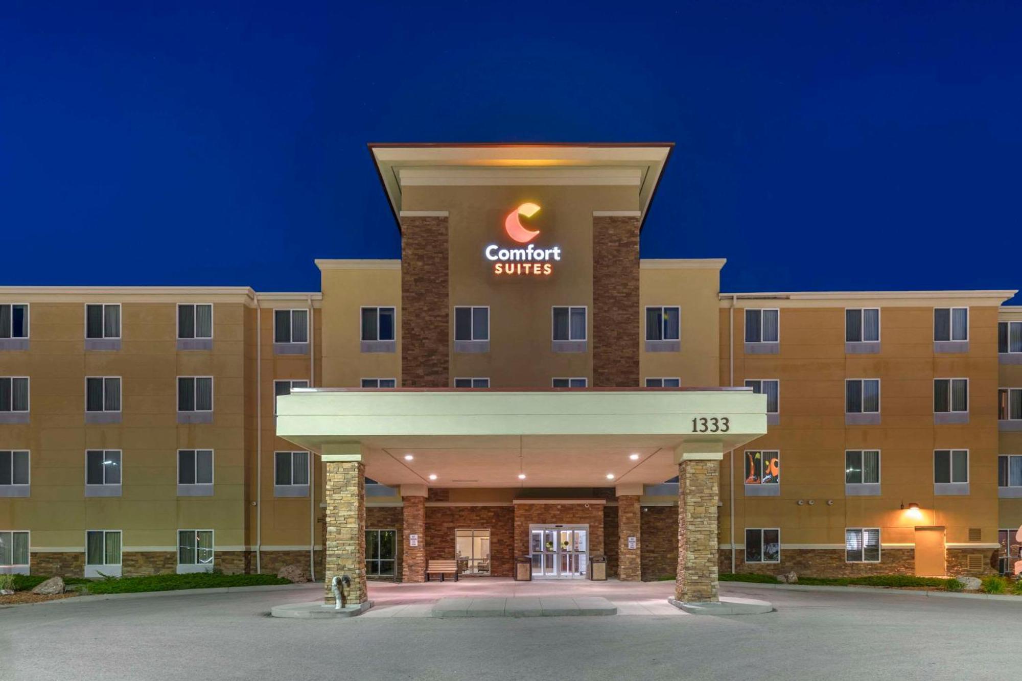 Comfort Suites Conference Center Rapid City Bagian luar foto